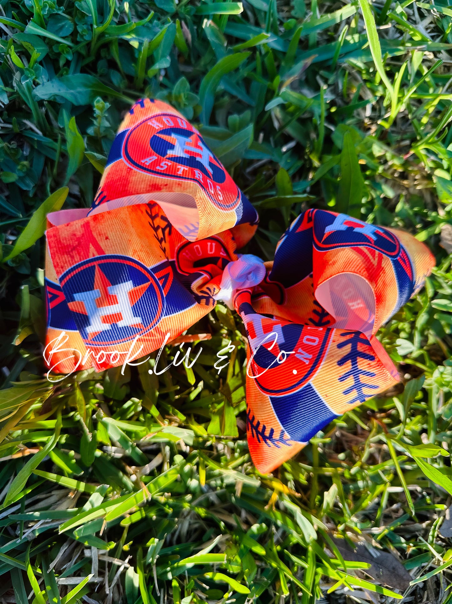 Orange Bow